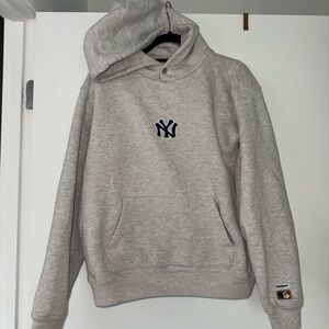 Madhappy Yankees sweatshirt